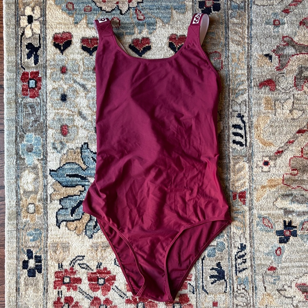 66° North Straumur Swimsuit sz XL in Burgundy